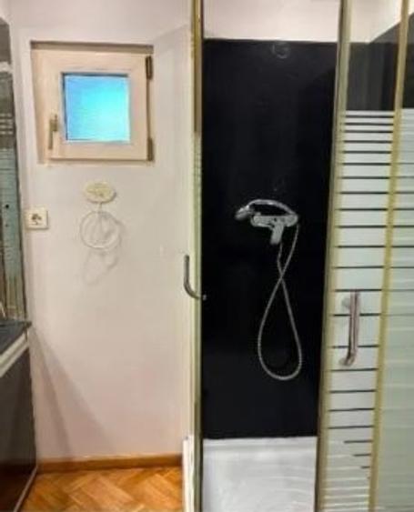 Mosilor, Obor metrou,STEFAN CEL MARE  bl.reabilitat,2/8,mobilat,utilat,AC. - 6