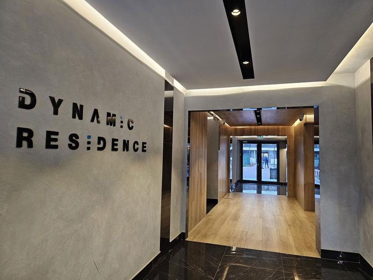 Proprietar inchiriez ap tip studio,receptie de 3 ani ,zona Coresi - 1