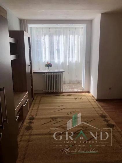Garsonieră semidecomandată, mobilată în Mănăștur