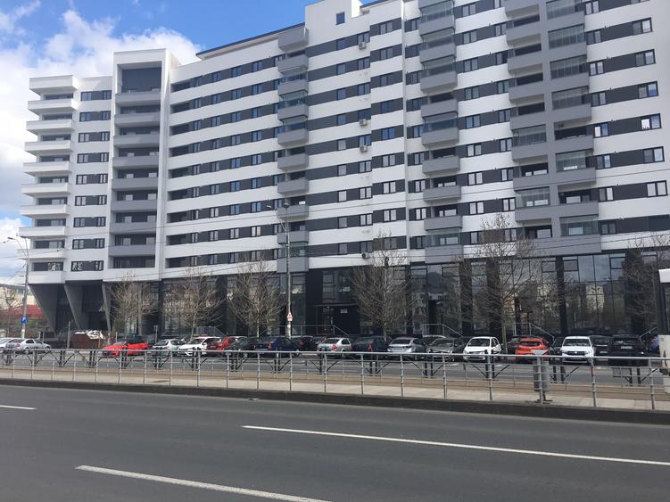 Spatiu comercial de vanzare pe Soseaua Mihai Bravu 451-471 - 1