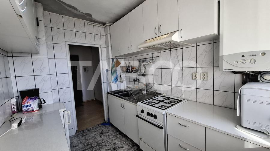 EXCLUSIVITATE-Apartament 3 camere decomandat 71 mp zona Mihai Viteazul - 13