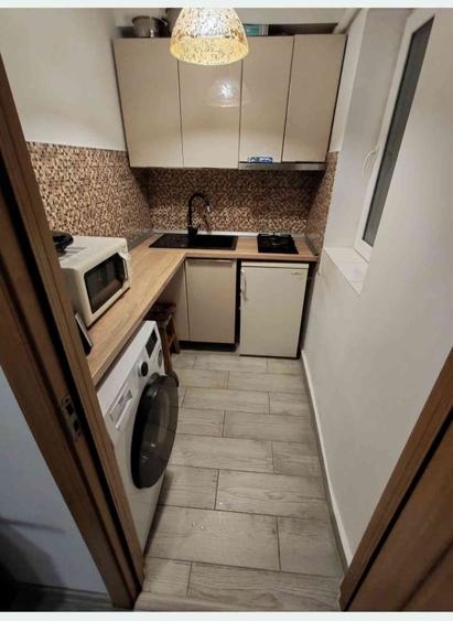 Apartament cu 2 camere semidecomandat în Popoveni