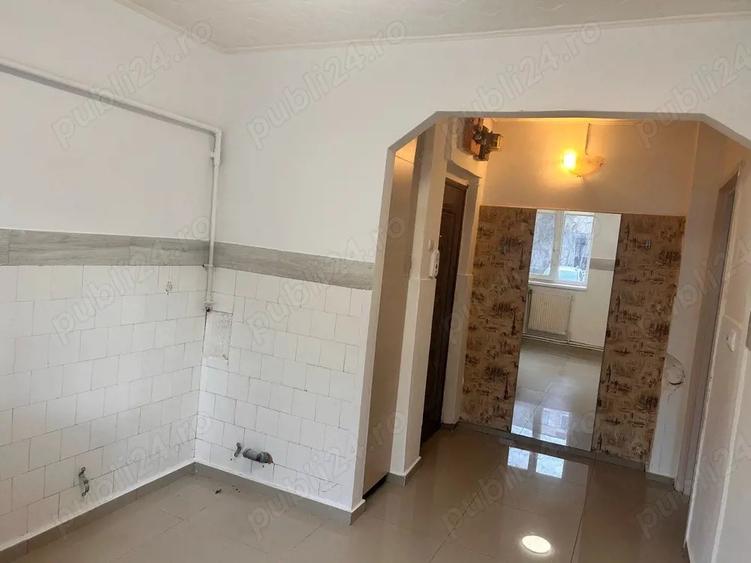 Apartament de vanzare - 1