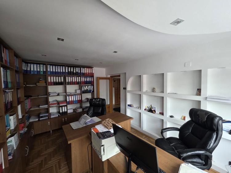 Vand apartament 2 camere decomandat - 4