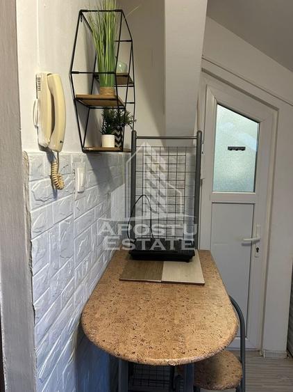 Garsoniera de 12 mp, ideal pentru investitie - 6