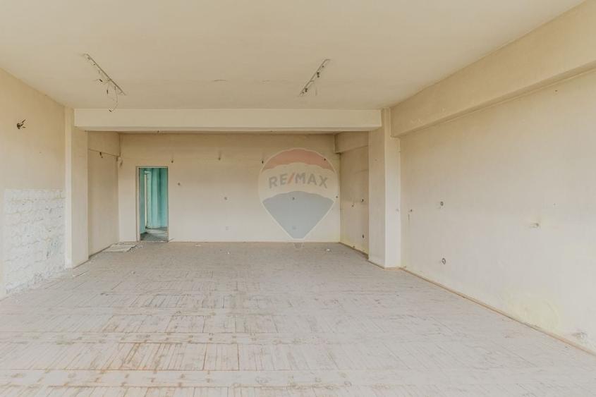 Spatiu industrial de 2060mp cu teren de 3358mp de vanzare Str Turnului - 31