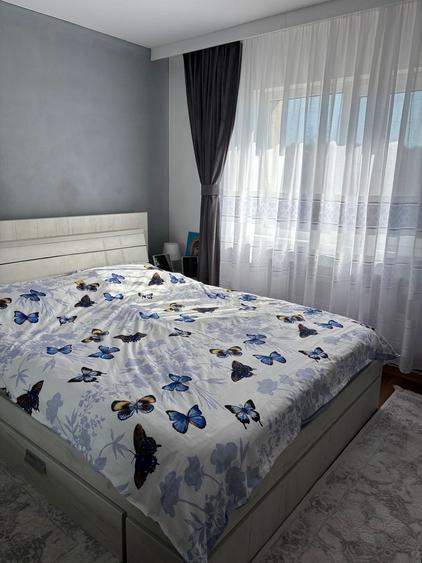 Apartament de vanzare - 1