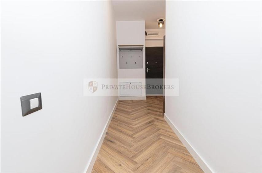 Apartament cu 2 camere semidecomandat, mobilat în Pipera