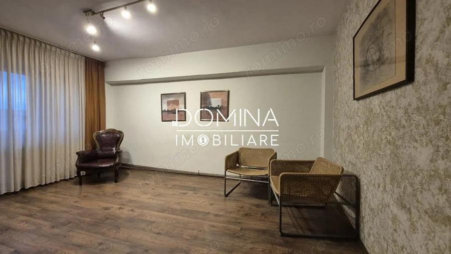 Vanzare apartament 3 camere, situat in Targu Jiu, strada Victoriei - 7