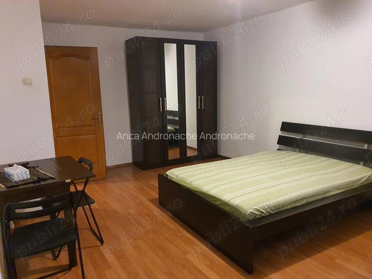 Inchiriez garsoniera Tei