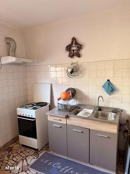 Casă cu 4 camere cu Teren 350 Mp în Agigea