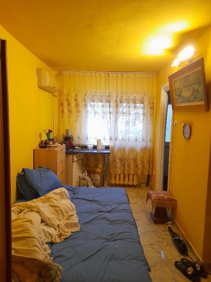  tomis nord-badea cârtan garsonieră 20 metri,etaj 3 - 1