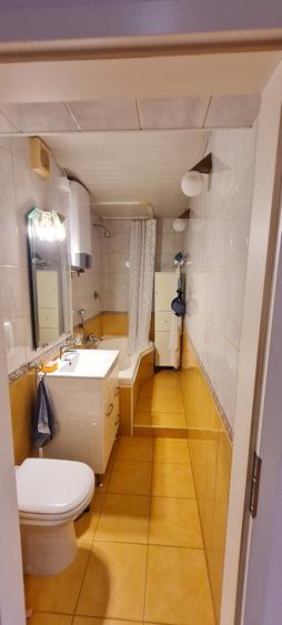 Inchiriez apartament 2 camere central - 4