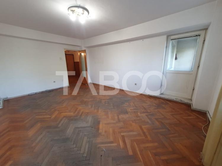 Spatiu destinat pentru afacerea ta in zona Centrala 70  mp - 2