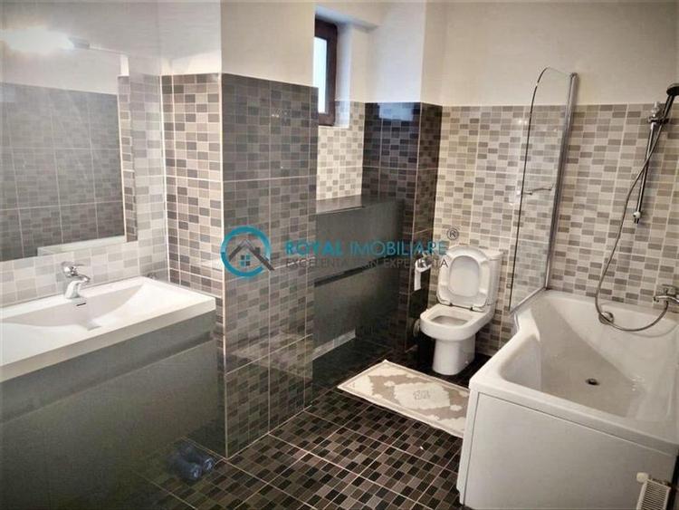 Royal Imobiliare - Vanzare apartament 3 camere zona 9 Mai - 8