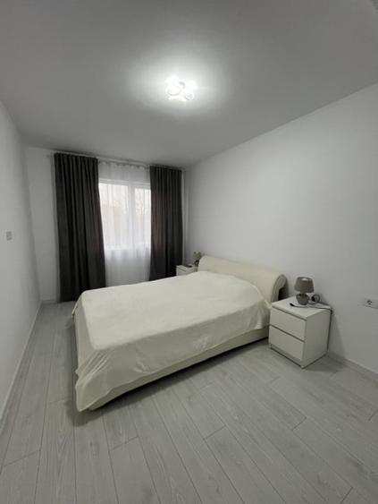 DECOMANDAT, BUCATARIE INCHISA, PRIMA INCHIRIERE - 3