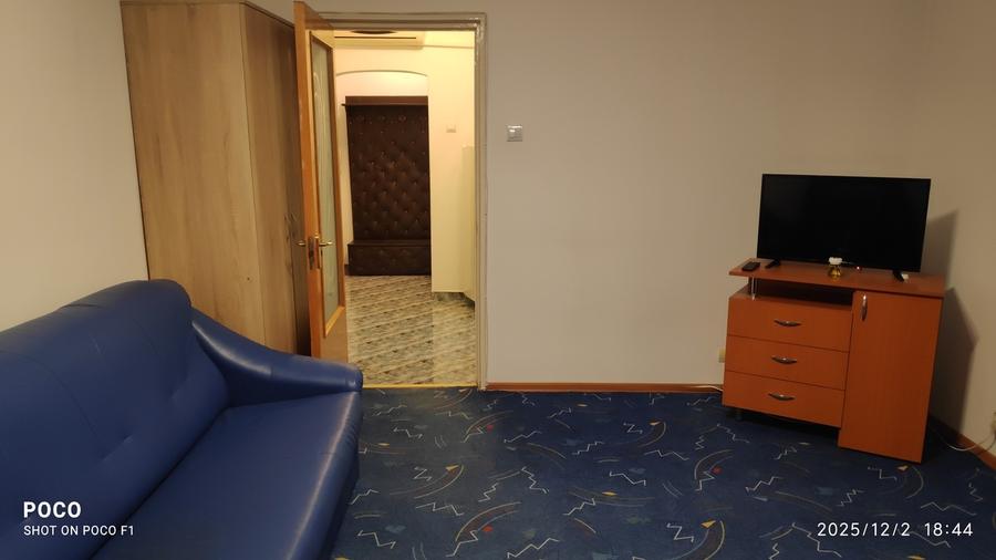 Dristor, intrare metrou Dristor 1 - 8