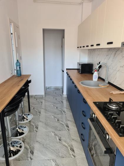 Inchiriere Garsoniera Decomandata Militari Residence Rezervelor / Loc de parcare - 2