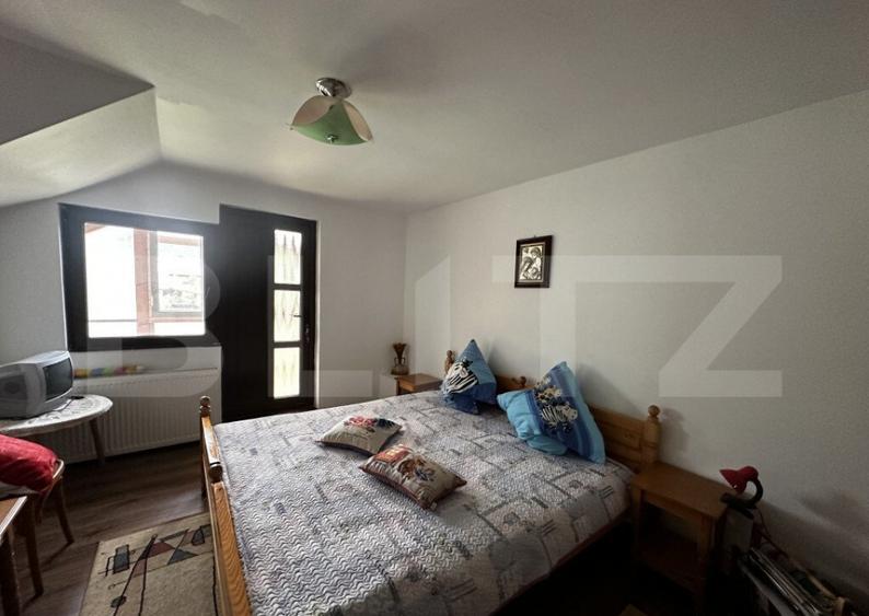 Pensiune turistica, zona Runcu - 12