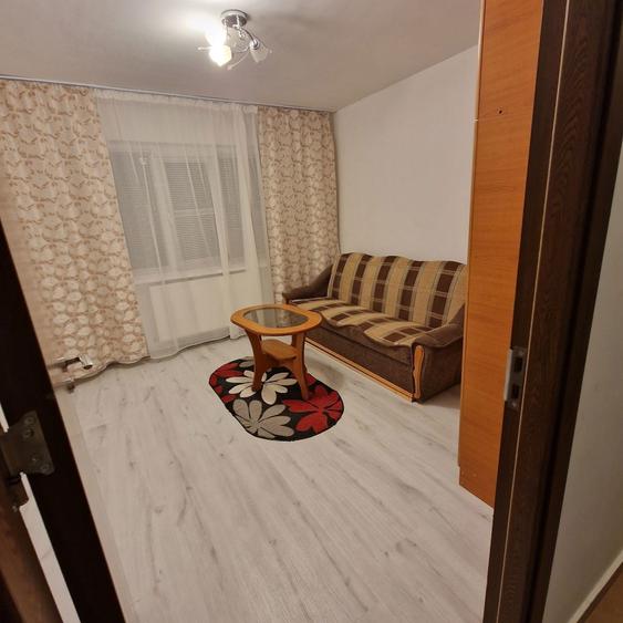 De vanzare sau Inchiriez apartament 3 camere decomandate cu centrala - 2