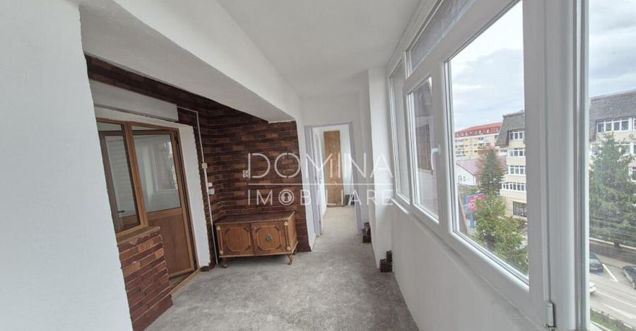 Apartament 3 camere - zona Casei de Cultura - 4