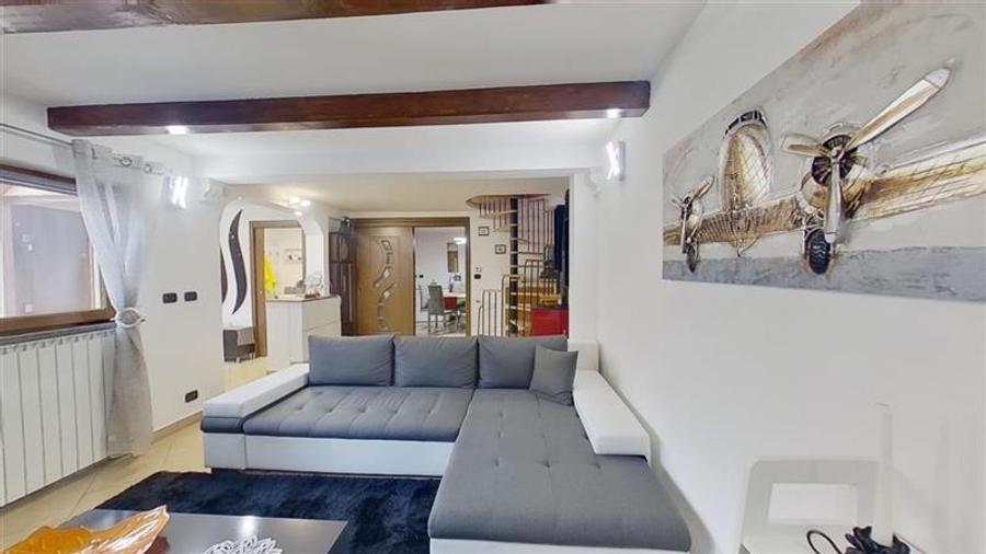 TUR 3D! Refugiu rafinat in Schei, Casa cu 3 camere amenajata cu stil, Brasov - 16