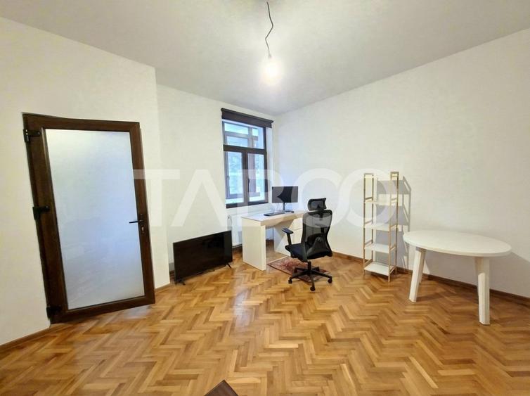 Apartament complet renovat 2 camere garaj acces auto Centru Istoric - 4