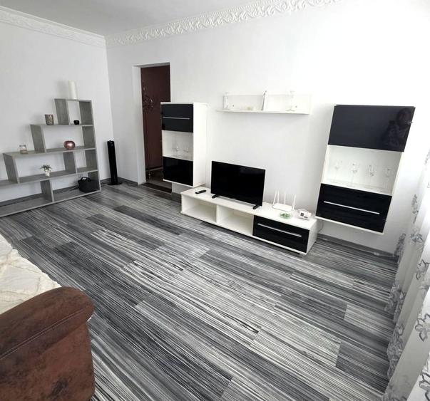 Apartament 3 camere in regim hotelier – Micro 16, Complex Siret - 10