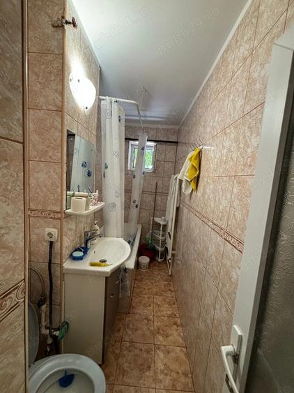 Vanzare apartament cu doua camere - 2