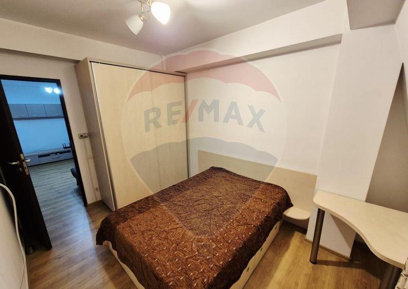 Apartament cu 3 camere de vanzare in zona Berceni - 8