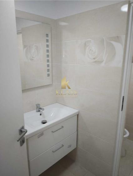 Spatiu comercial parter, stradal, 97 mp,  vitrina, centrala proprie, zona Unirii - 4