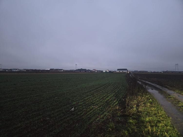 Teren cartier Izvor langa Brasov - 8