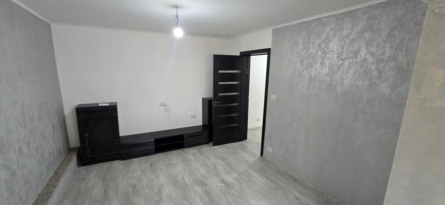 2 camere de vanzare , etajul 2, Focsani - 13