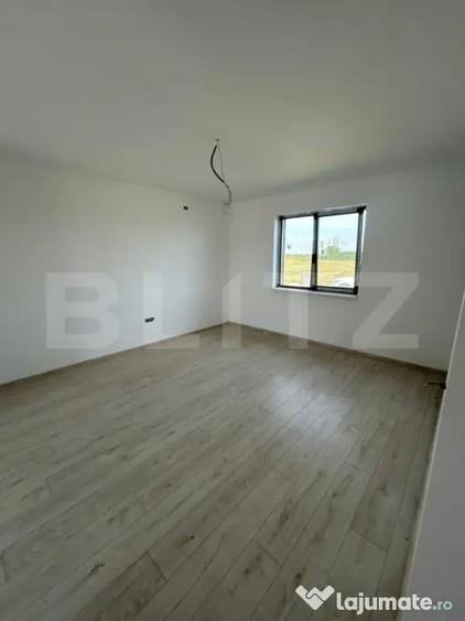 Casă cu 4 camere cu Teren 532 Mp în Remetea Mare
