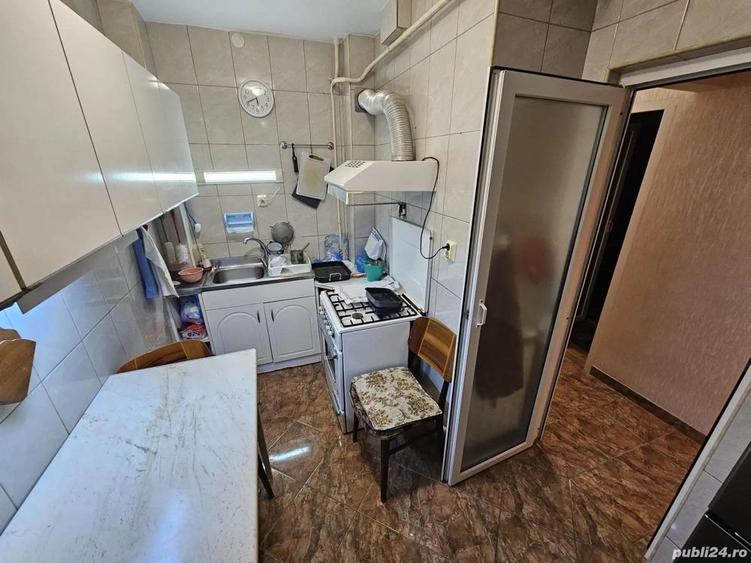 Apartament cu 3 camere decomandat central ZONA CATEDRALEI - 8