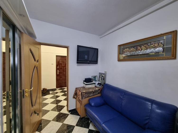 Apartament 3 camere- bloc deosebit- boxă proprietate - 5