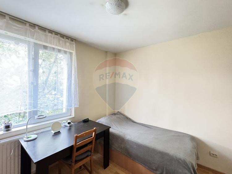 De Vanzare Apartament 4 camere - Ultra Central (orientare N-S) - 11