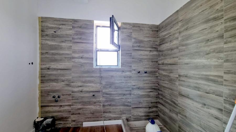 Apartament in Vila P+1 cu Patru unitati - Curte  proprie 60 Mp - 11