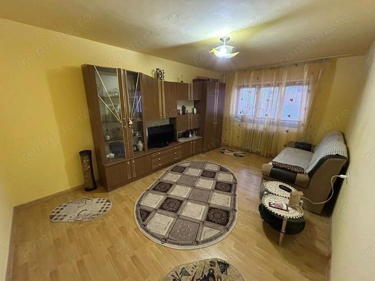 Apartament 2 camere, decomandat, parter - Blaj - 2