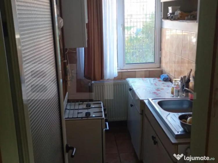 Apartament mobilat, 40 mp, zona Micro 11 - 5