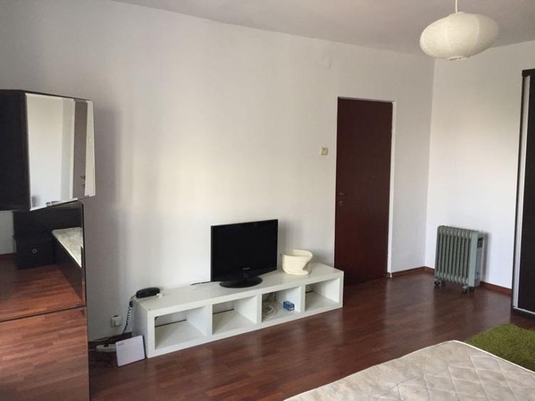 Propietar, Inchiriez garsoniera 42 mp, confort 1, zona OMV LIZEANU, et 7 din 8 - 2