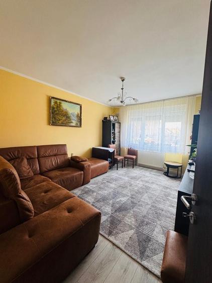 Casa P+E cu teren ULTRACENTRAL - 1