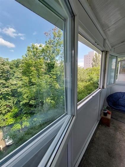 vanzare apartament 2 camere | Titan | zona verde | frumoasa | bloc 4 etaje reabi - 6