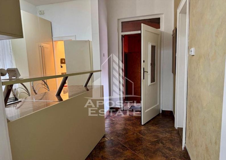 Apartament 2 camere,la casa,curte comuna,zona Dambovita - 11