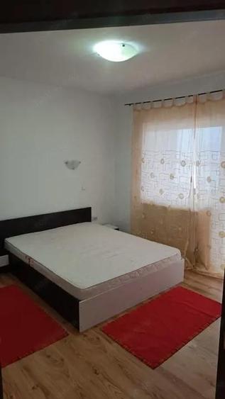 Apartament cu 2 camere semidecomandat în Florești