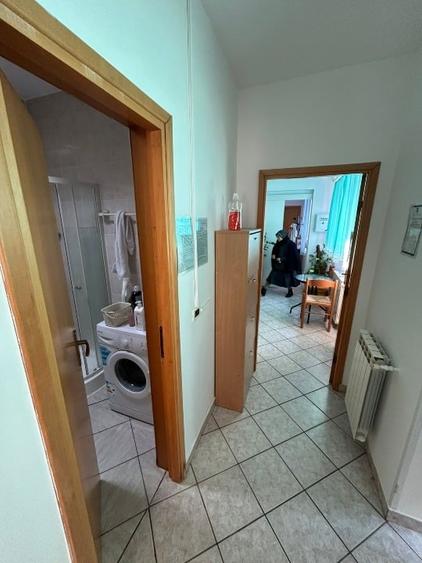 PROPRIETAR VAND CASA CAROL KNAPPE 90 Sector 1 - 5