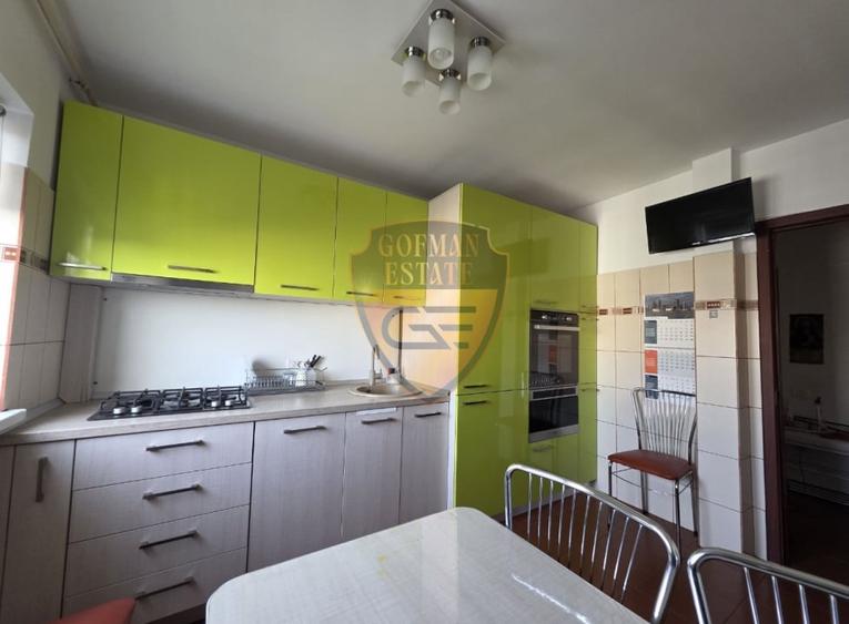 3 camere , Tomis Nord, Euromaterna, et 9/10, 2 bai, 2 balcoane, centrala gaz - 8