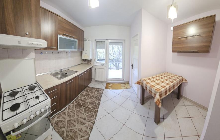 Inchiriere apartament 3 camere MVII - 2
