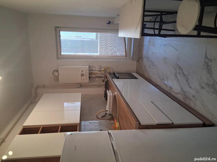 Proprietar inchiriez garsoniera si loc de parcare - 1