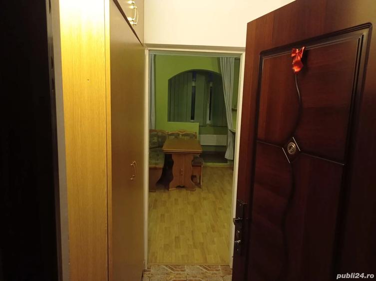 Inchiriez apartament 2 camere - 3